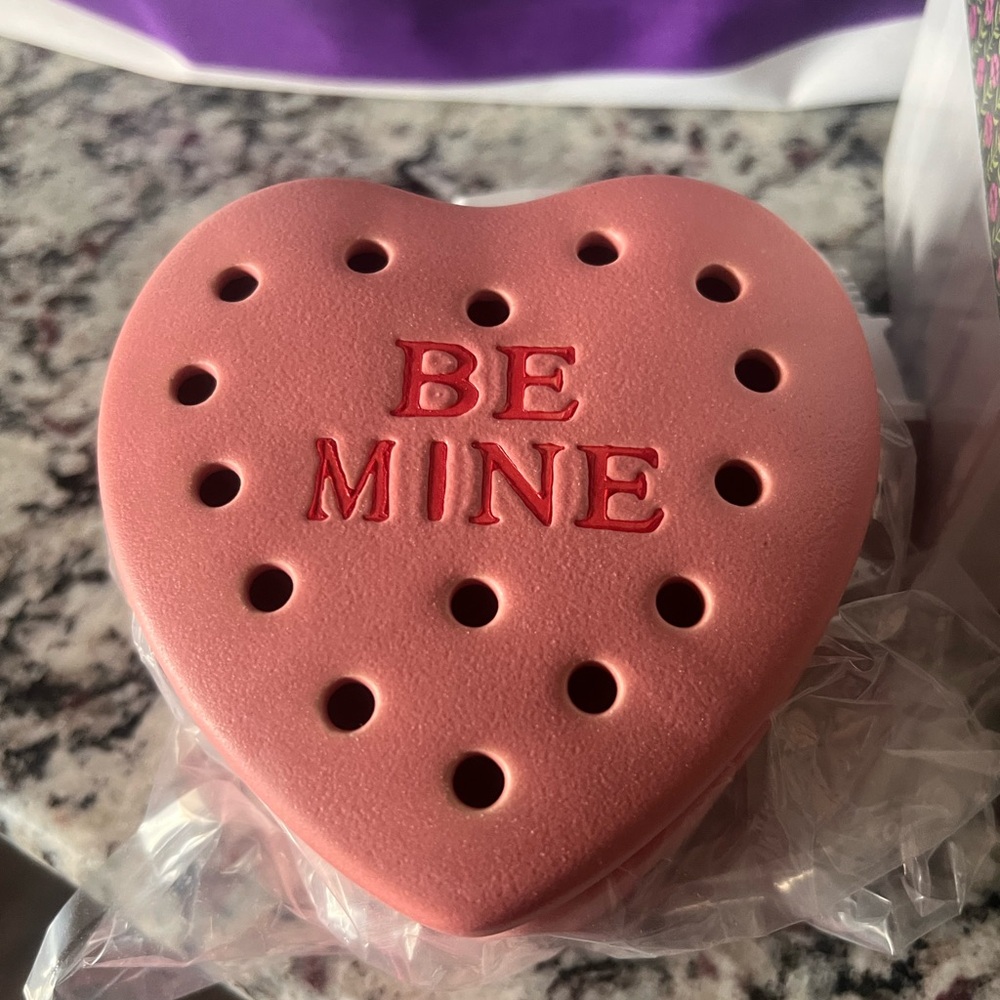 Be mine Scentsy warmer